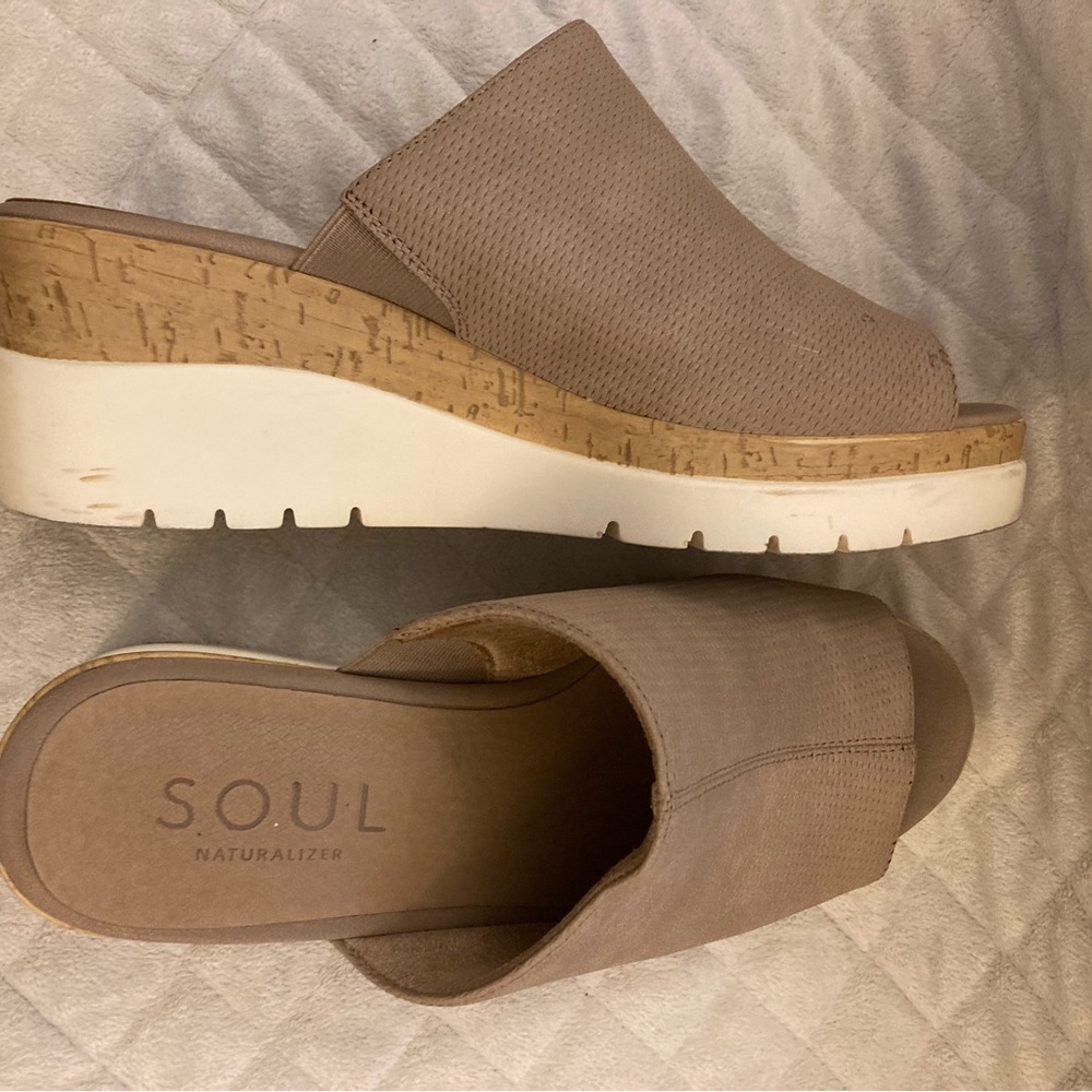Naturalizer Soul Good Times Women's Wedge Light Taupe platform comfort cork